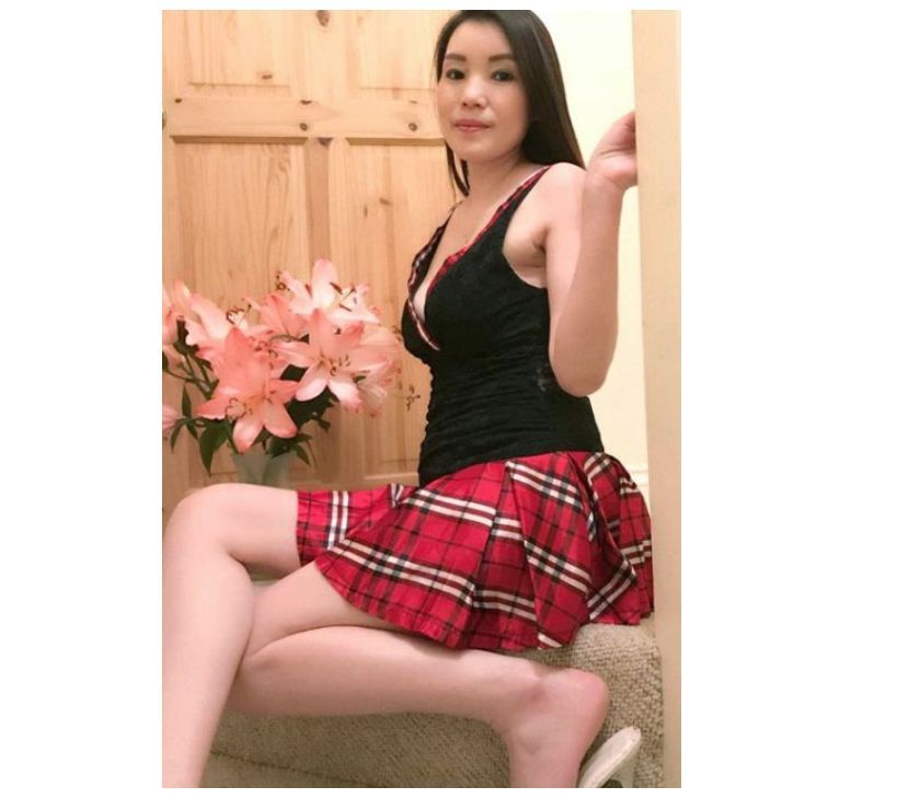 Nouvelle femme asiatique à Roanne
